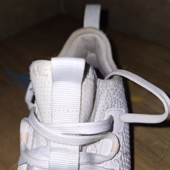 Puma Iocell White Neon Pink Running Shoes Sneakers Women's Size 8.5. - Picture 6 of 15